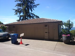 2303 Perkins Ln W, Seattle, WA 98199