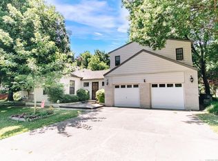 8940 E 14th St, Tulsa, OK 74112