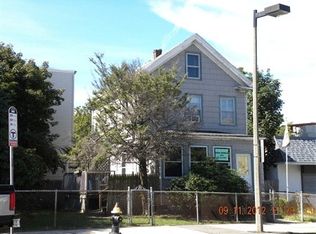 9 Neponset Ave, Dorchester, MA 02122