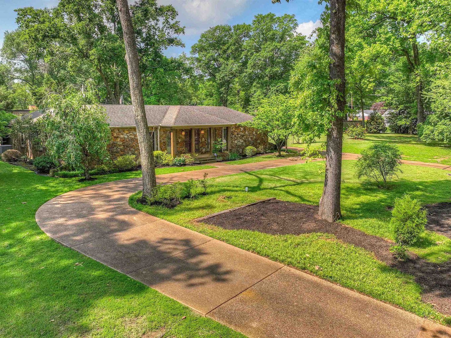 5267 Rich Rd, Memphis, TN 38120 Zillow