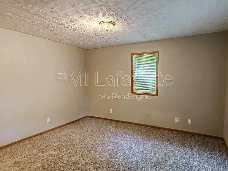 617 Oregon St #B — Photo 8