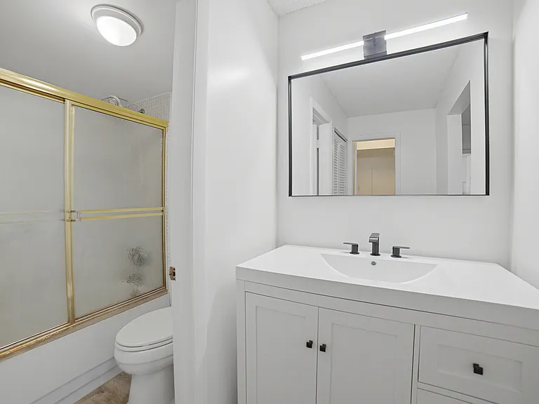 5700 NW 2nd Ave #705 — Photo 17