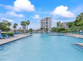600 Three Islands Blvd