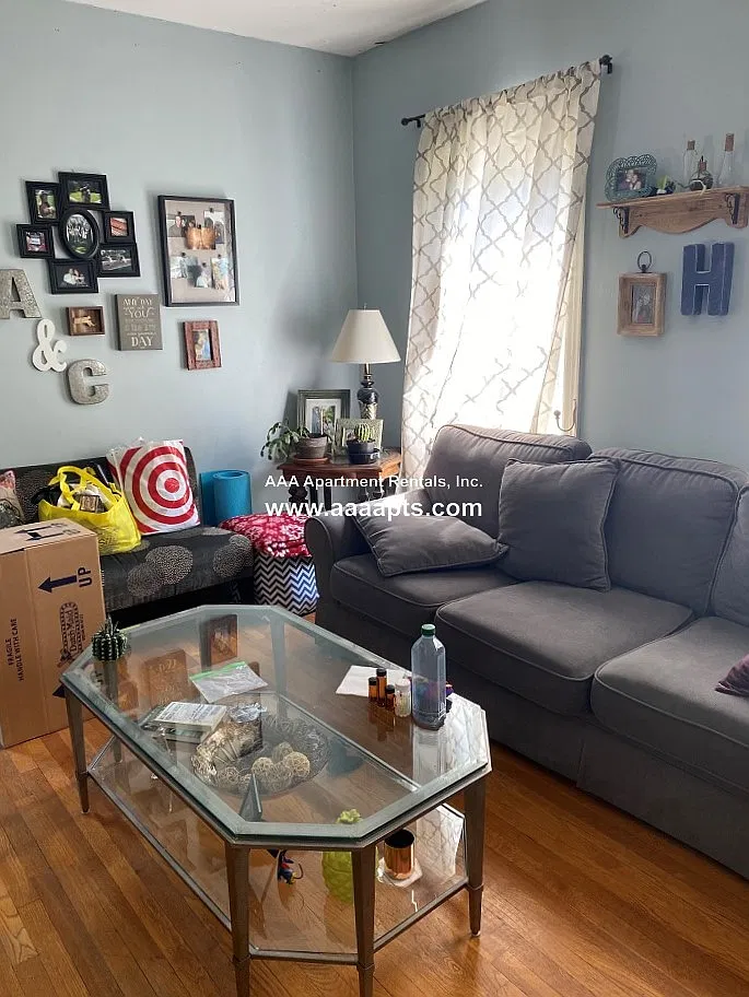 2 bed, 1.0 bath, $2,100 — Photo 1