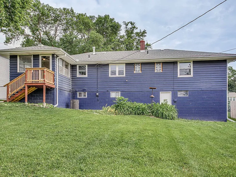 7071 Izard St — Photo 36