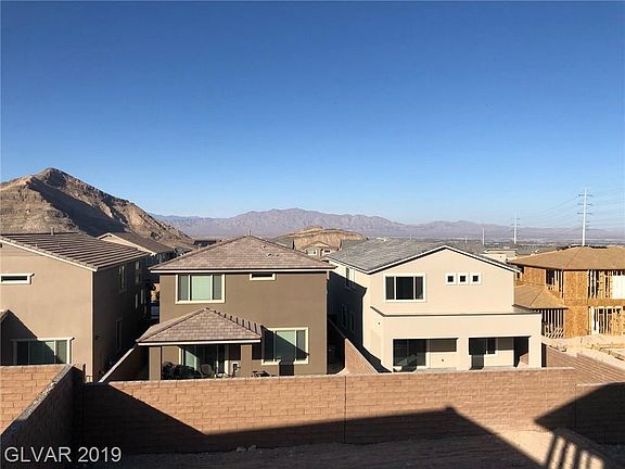 3rd image of 10948 White Alder Pl
