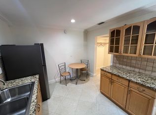 1648 SW 28th Ter #B, Fort Lauderdale, FL 33312