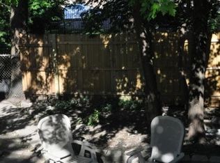 1734 W Addison St FL 2ND, Chicago, IL 60613