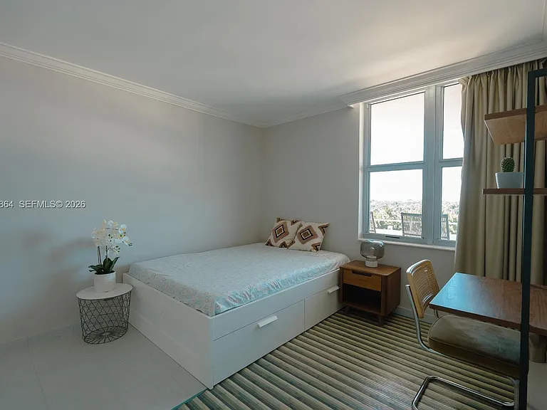 9225 Collins Ave #812 — Photo 12