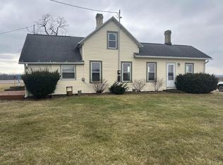 9927 W Cleophas Rd, Beloit, WI 53511