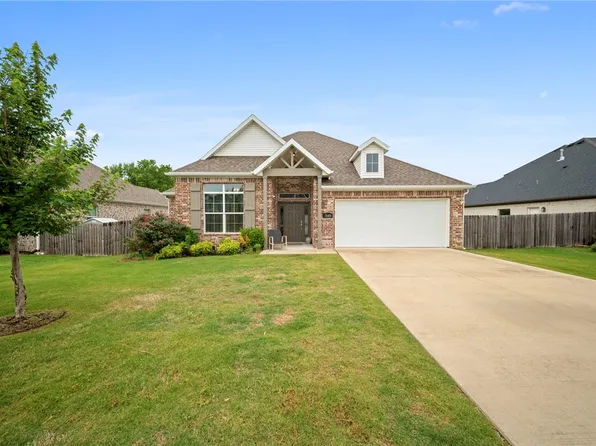 7648 Phoenix Ave, Springdale, AR 72762