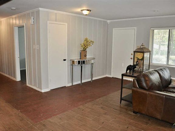 2nd image of 3432 Wynnwood Dr