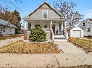 819 E Loomis St, Ludington, MI 49431