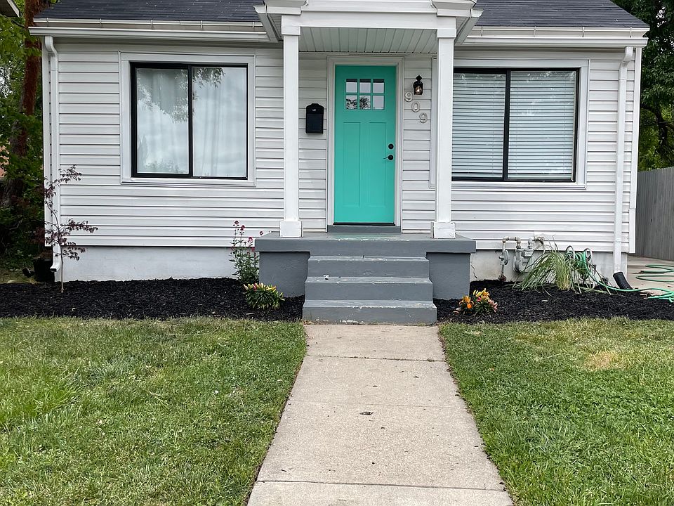 1st image of 909 E Crandall Ave S