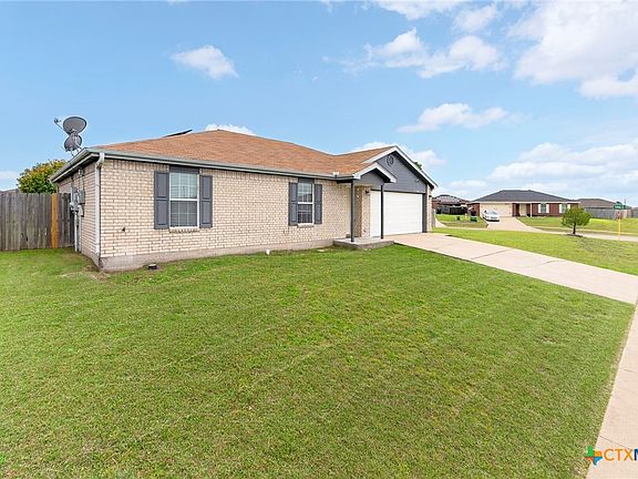 2nd image of 3202 Tom Lockett Dr