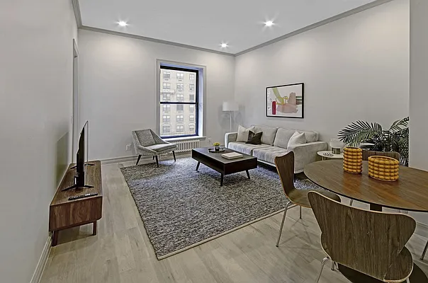 Rented by Bond New York | media 2