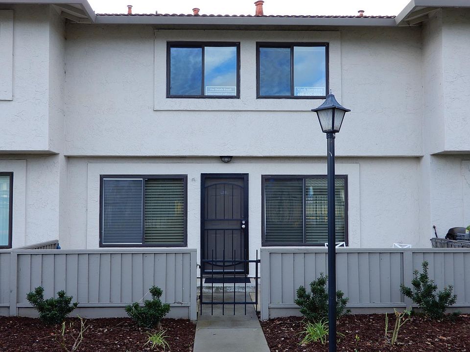 1st image of 163 Kenbrook Cir
