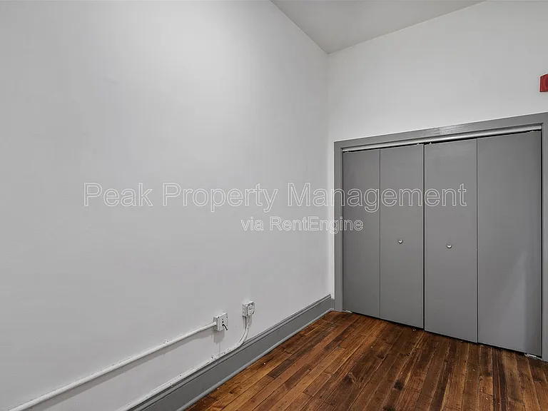 1209 Hull St #203 — Photo 14