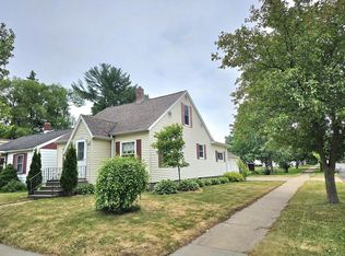 114 W Harrison St, Marshfield, WI 54449