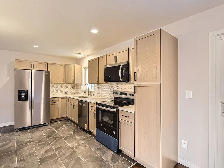 8097 E Lehigh Dr — Photo 15