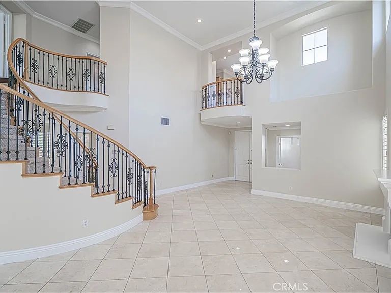 25910 Tennyson Ln — Photo 5