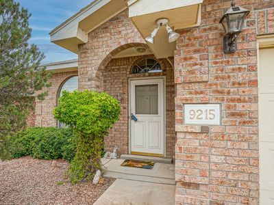 9215 Prickly Pear St NW, Albuquerque, NM, 87114
