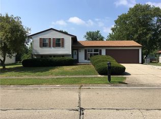 6114 Old Mill Dr, Indianapolis, IN