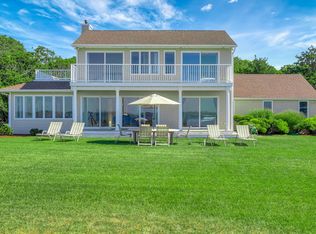 28 E Rampasture Rd, Hampton Bays, NY 11946