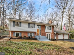 4101 Laurel Rd, Alexandria, VA 22309