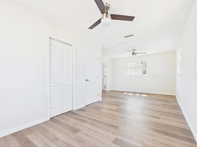 4418 W Fairview Hts — Photo 20