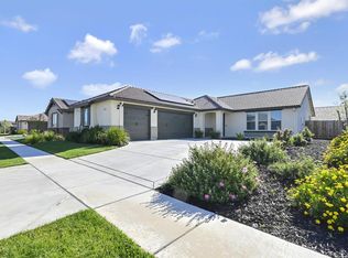 1843 Long Horn Trail Dr, Plumas Lake, CA