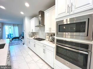 9212 Wood Violet Ct, Fairfax, VA 22031