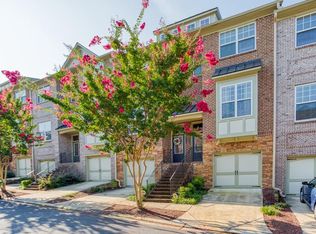2038 Cobblestone Cir, Atlanta, GA 30319