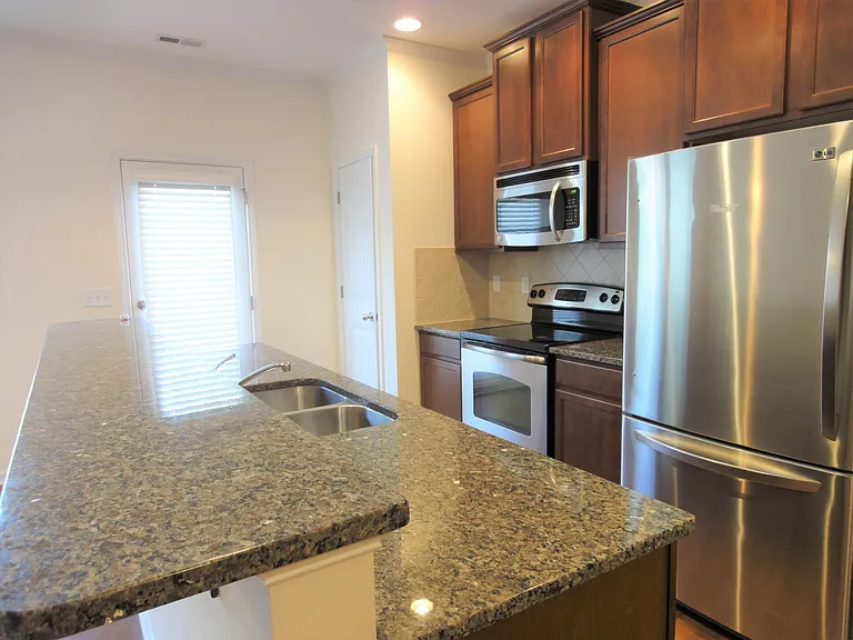 9812 Precious Stone Dr — Photo 9