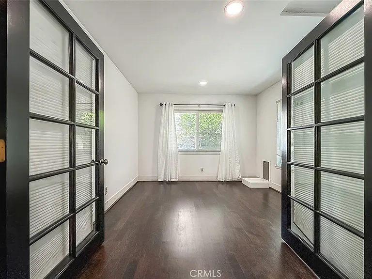3301 Blue Ridge Ct — Photo 12