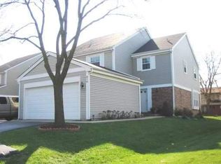 810 W Elk Grove Blvd, Elk Grove Village, IL 60007