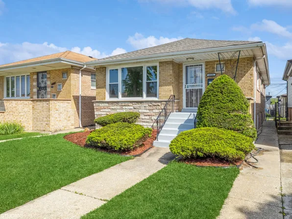 2224 W 80th St, Chicago, IL 60620