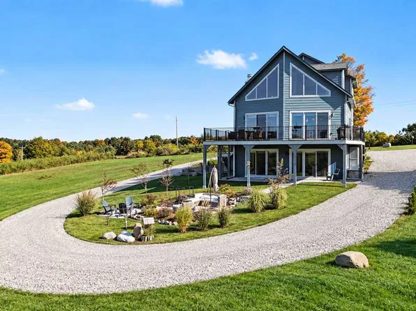 5815 Farrell Rd, Central Lake, MI 49622