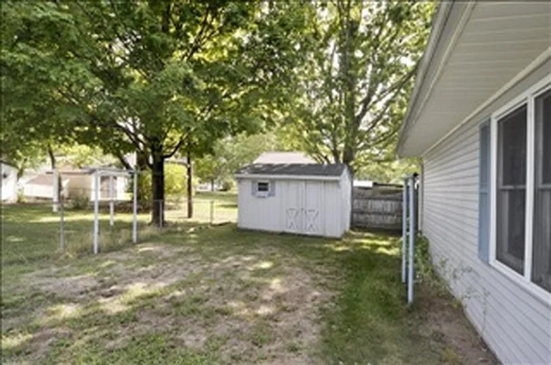 Thumbnail 17