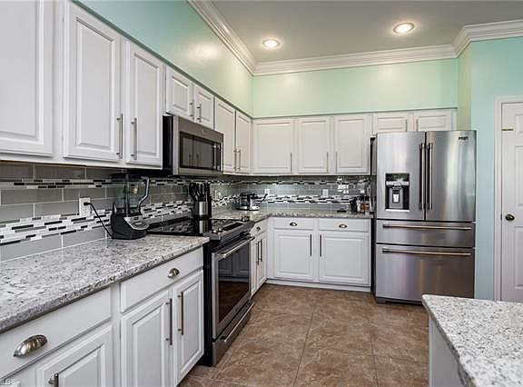 5th image of 17431 Sterling Lake Dr