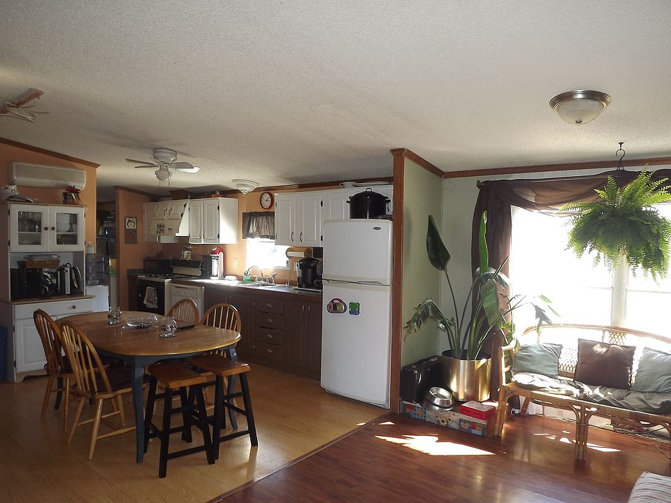 1st image of 9 Avenue A