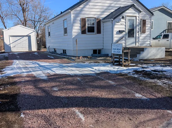 1318 N Duluth Ave, Sioux Falls, SD 57104