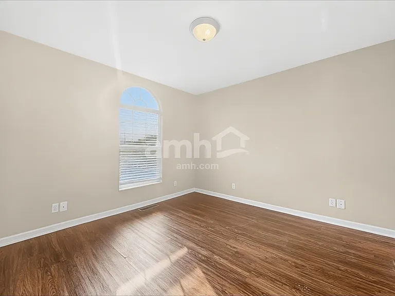 123 Flagstone Way Dr — Photo 15