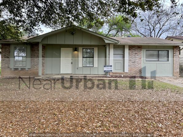 2307 Lake Louise Dr