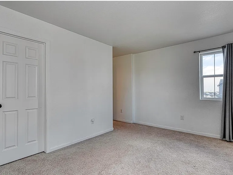 6307 Kenzie Cir — Photo 16