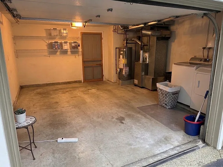 804 Pinewood Dr — Photo 19
