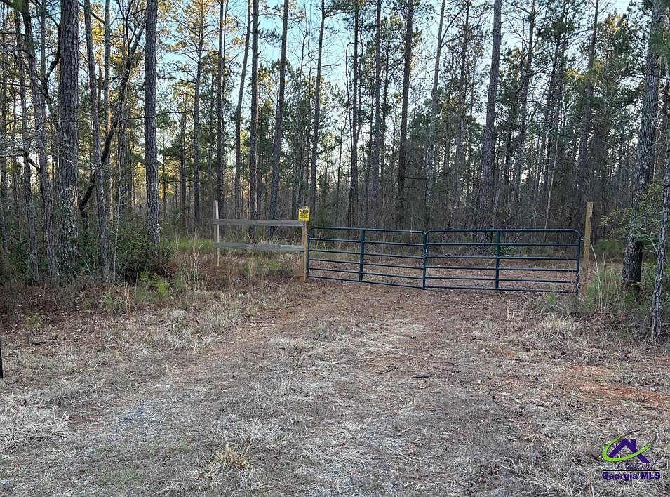 1st image of 1351 Dixon Rd