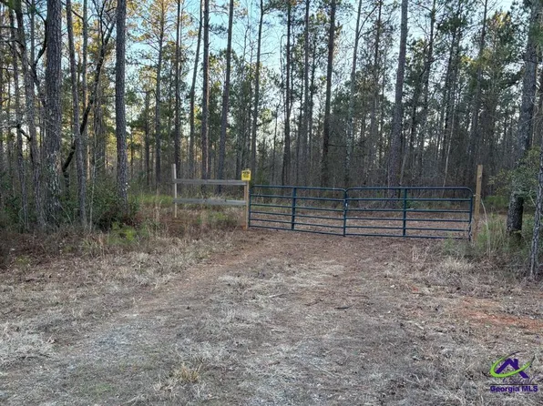 1351 Dixon Rd, Roberta, GA 31078