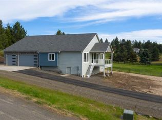 9713 S Garfield Rd, Four Lakes, WA 99004