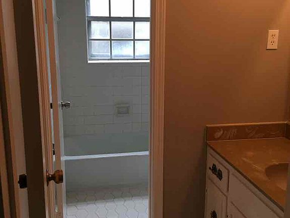 5th image of 6512 Rocky Park Dr